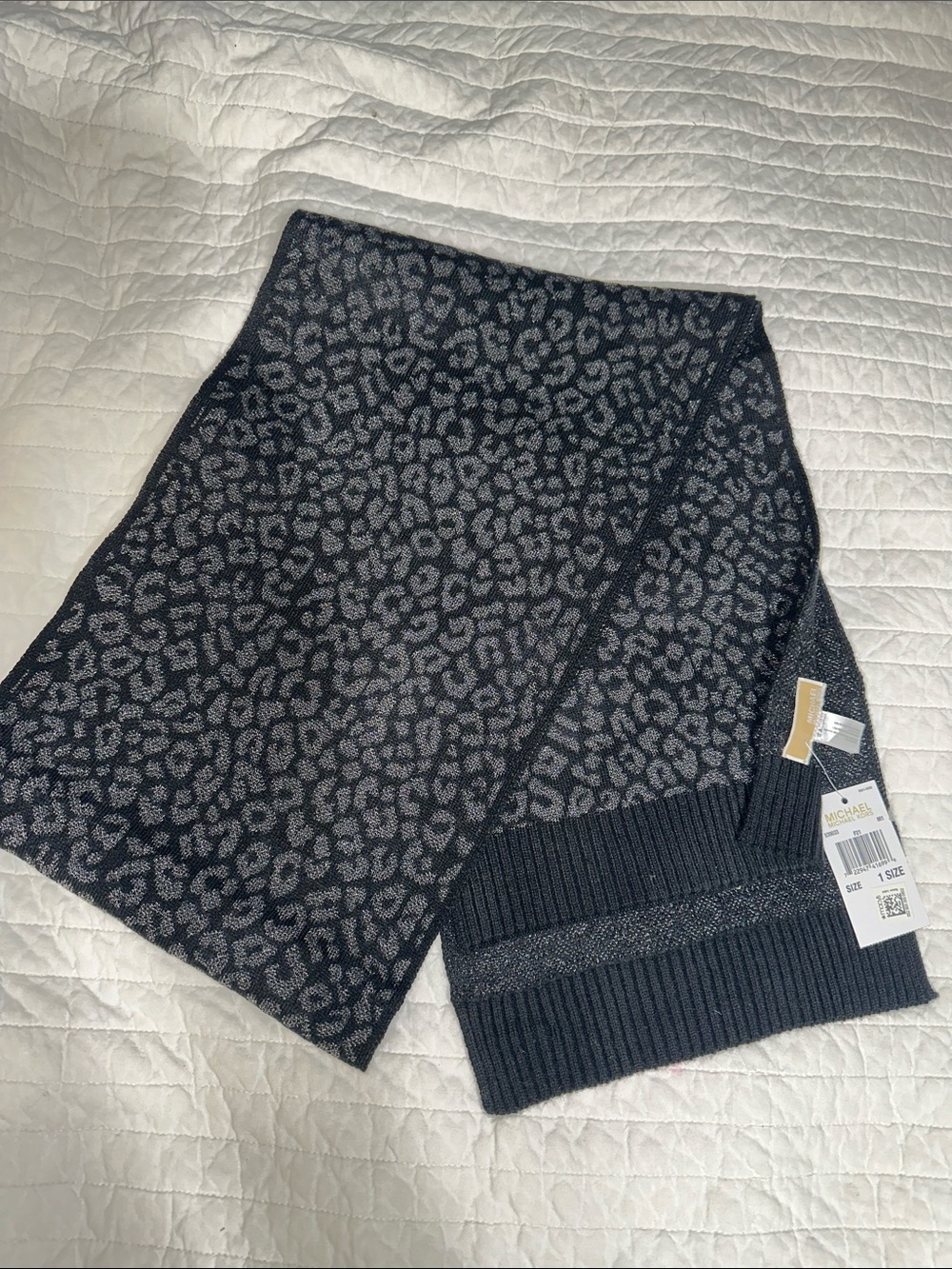 Black silver Dark Gray Leopard Knit Scarf MK 68" long NWT metallic knit
